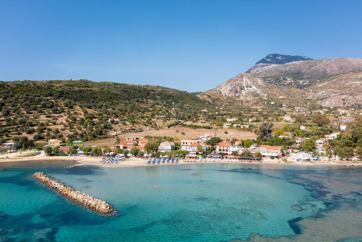 Villa Fedra Poros  Extérieur photo